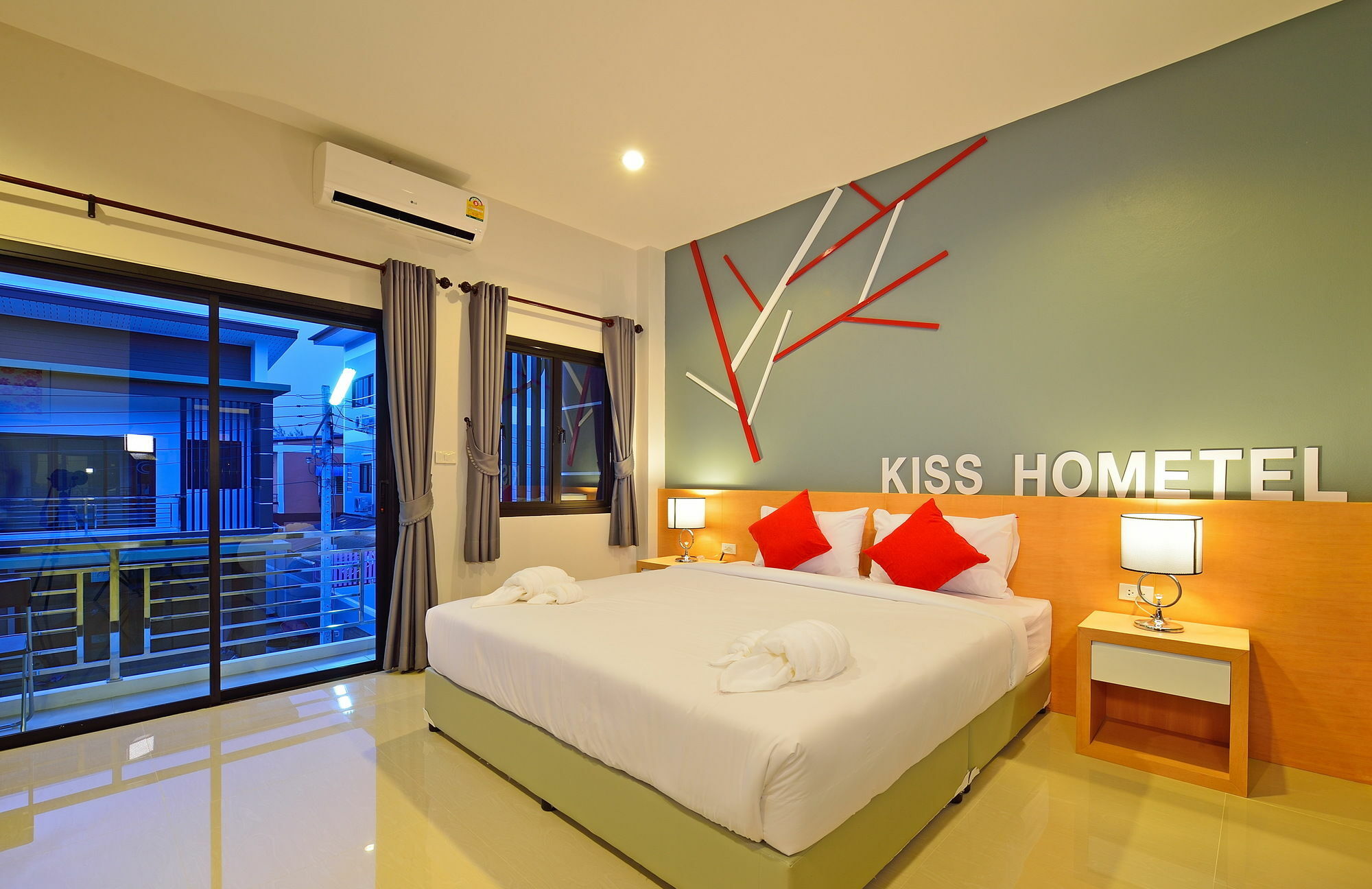 Kiss Hometel Ao Nang Exterior photo